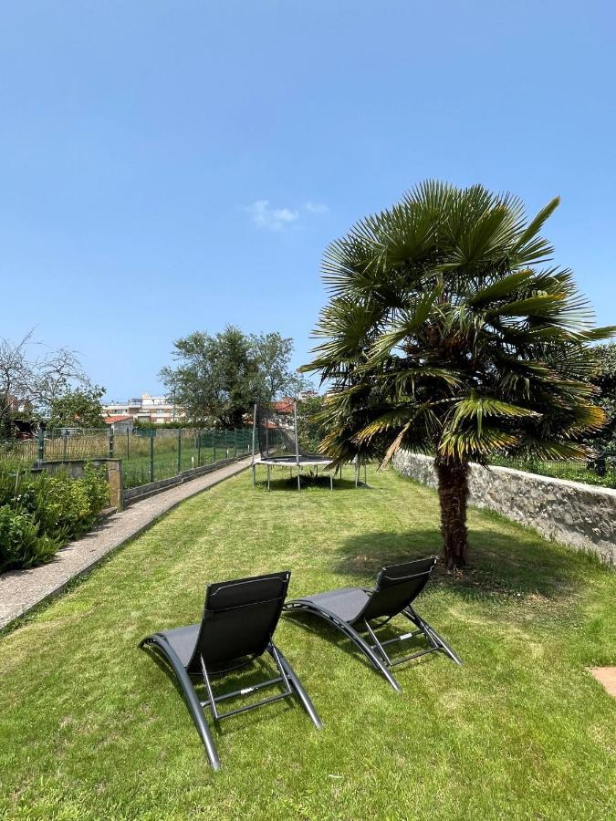 La Santina Y Su Jardin Apartment Avilés Екстериор снимка