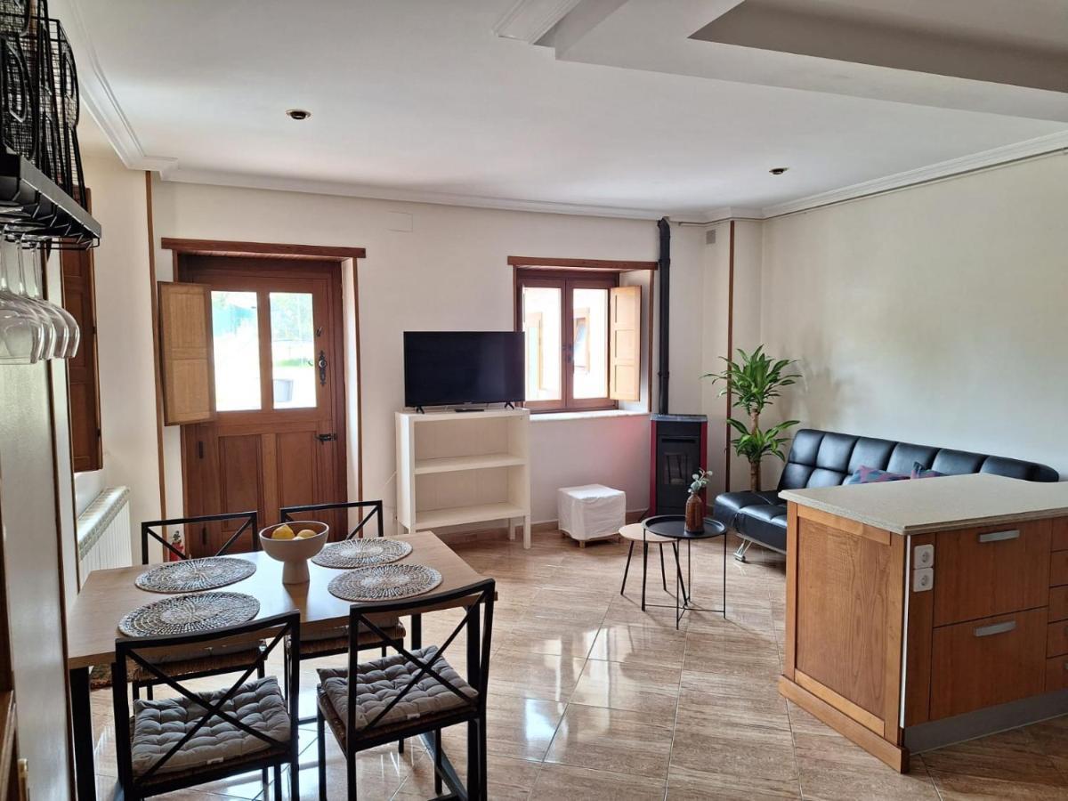 La Santina Y Su Jardin Apartment Avilés Екстериор снимка